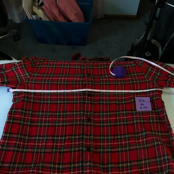 Urban Outfitters Red Cotton Plaid Flannel Button Down Shirt Autumn Fall Fashion - Picture 6 of 9